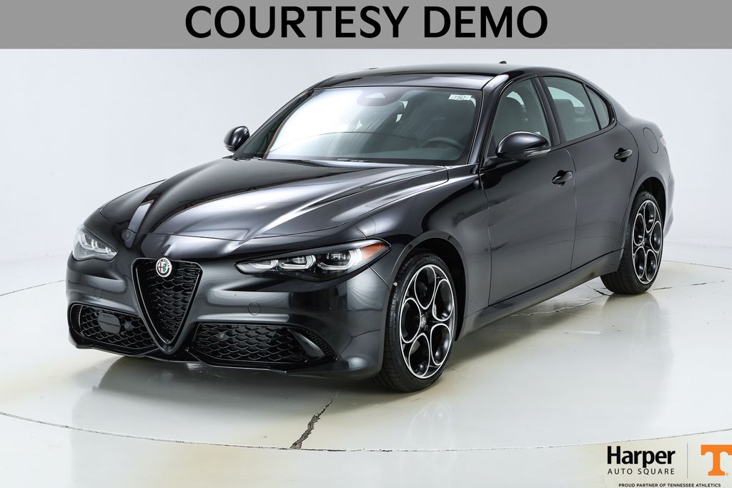 2025 Alfa Romeo Giulia Giulia AWD's photo