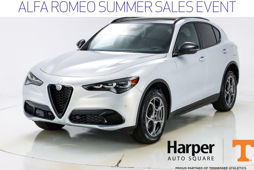 2025 Alfa Romeo Stelvio AWD