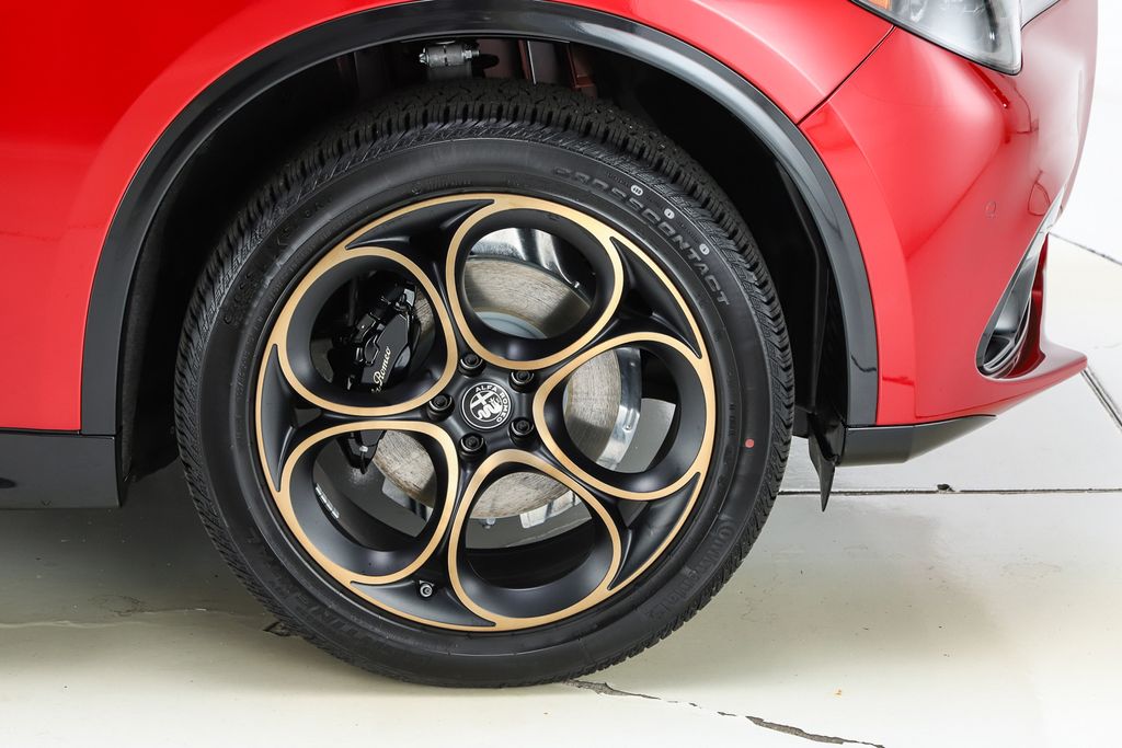 2025 Alfa Romeo Stelvio Intensa - Photo 16