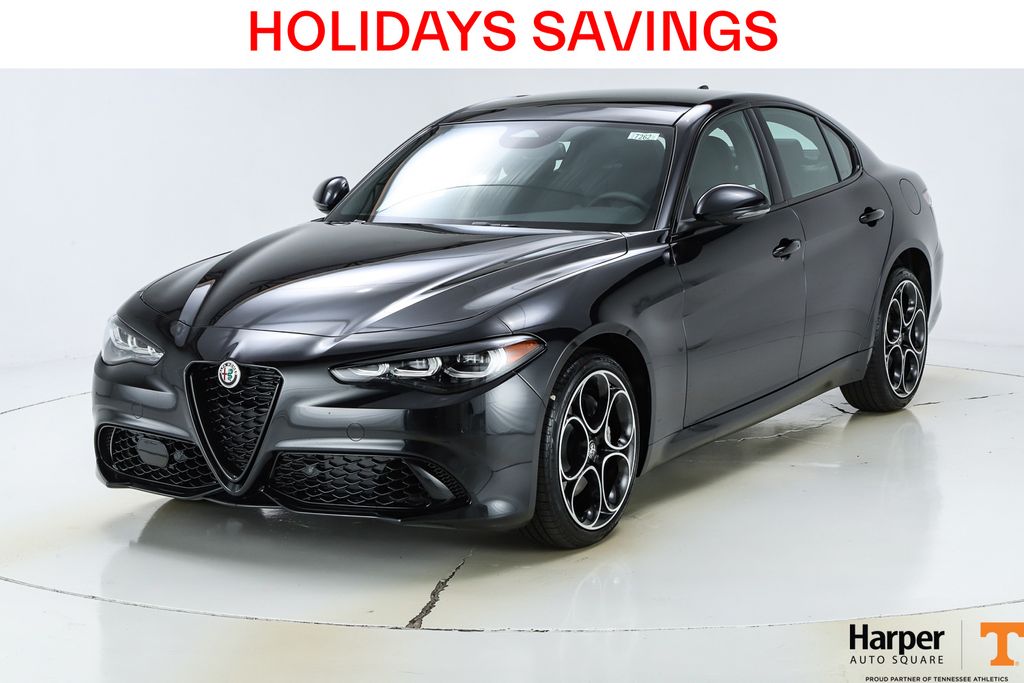 2025 Alfa Romeo Giulia Base