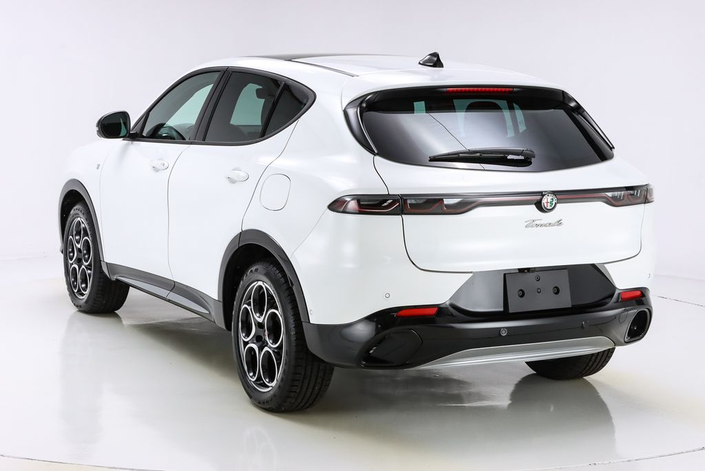 2024 Alfa Romeo Tonale Ti photo 3