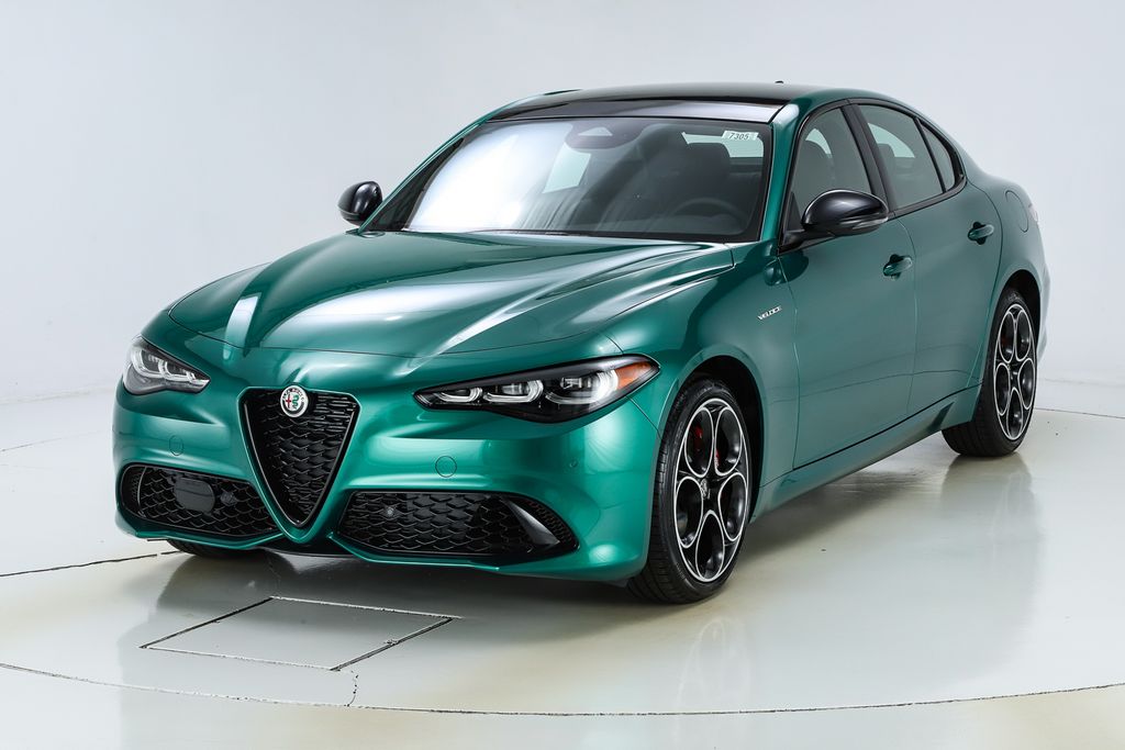 2026 Alfa Romeo Giulia Giulia AWD's photo