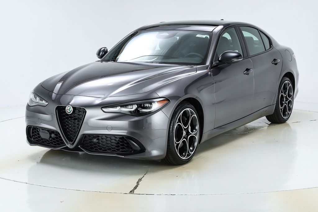 2025 Alfa Romeo Giulia Giulia RWD's photo