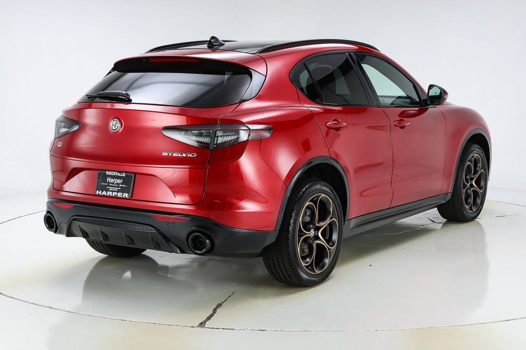 2025 Alfa Romeo Stelvio Intensa - Photo 11