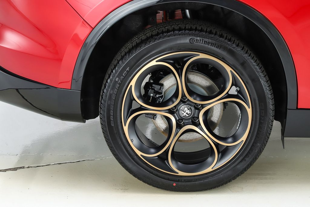 2025 Alfa Romeo Stelvio Intensa - Photo 15