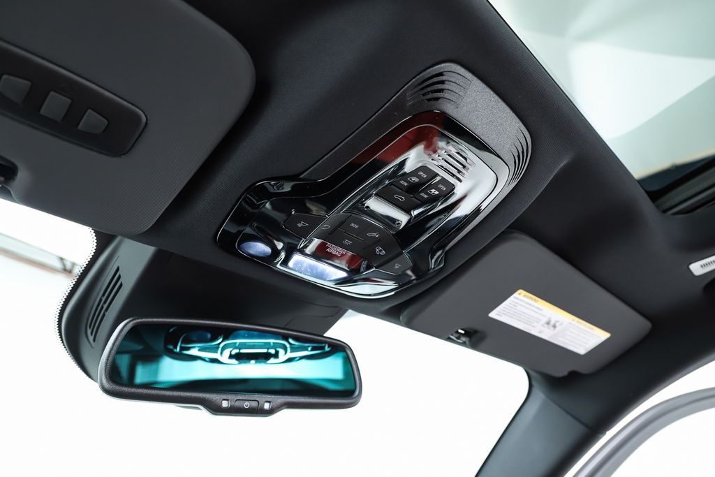 2025 Alfa Romeo Stelvio Base - Photo 28