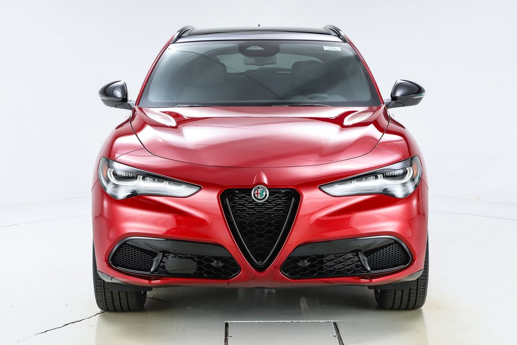2025 Alfa Romeo Stelvio Intensa - Photo 18
