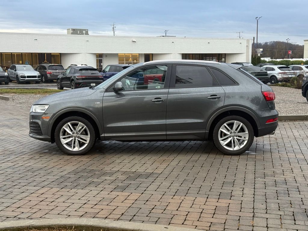 2018 Audi Q3 Premium photo 3