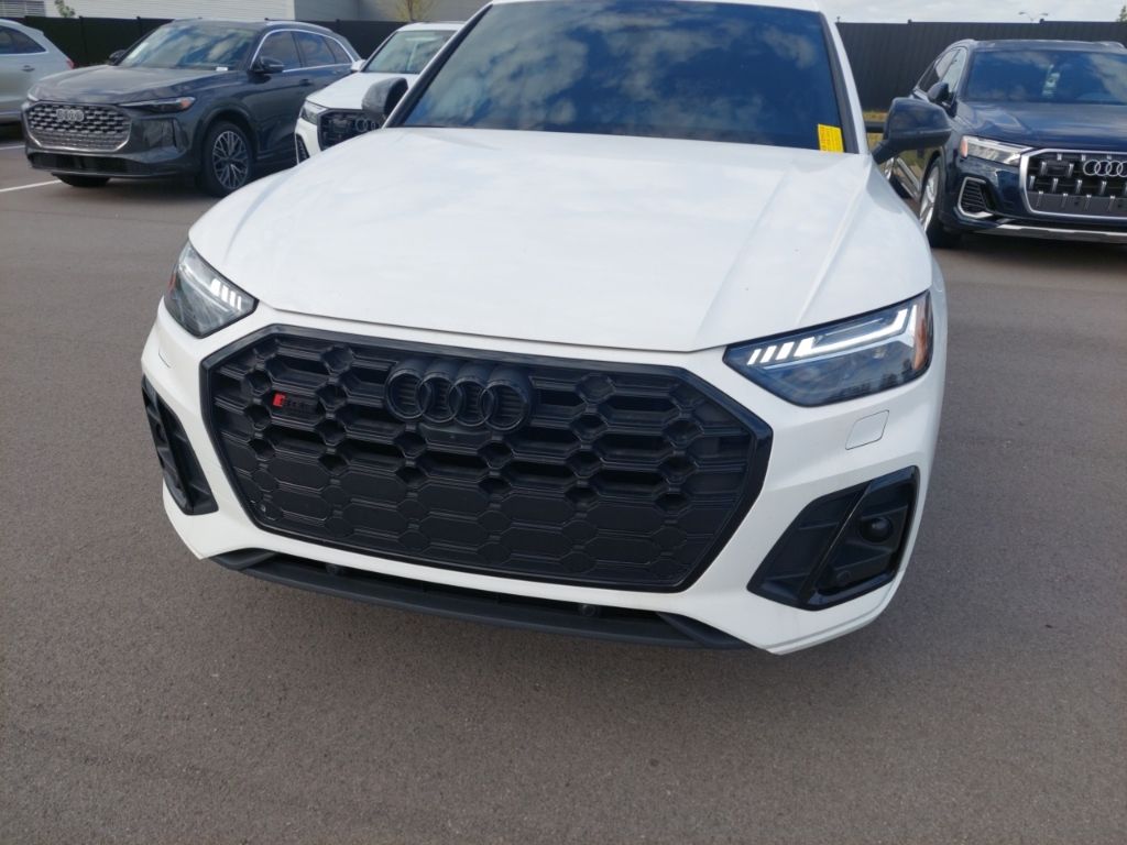 2023 Audi SQ5 Prestige photo 3