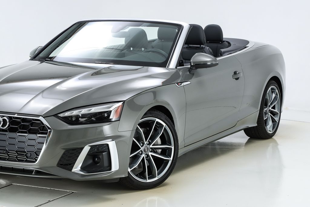 2024 Audi A5 45 S line Premium Plus Cabriolet photo 3