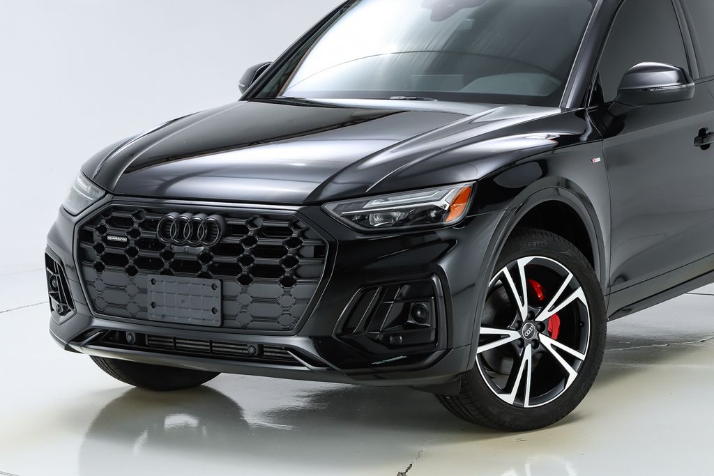 2025 Audi Q5 45 S line Premium Plus photo 2