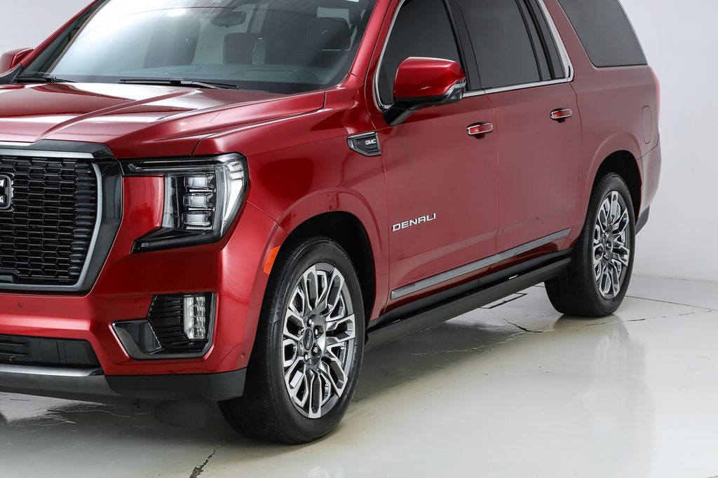 2023 Gmc Yukon XL Denali Ultimate photo 3