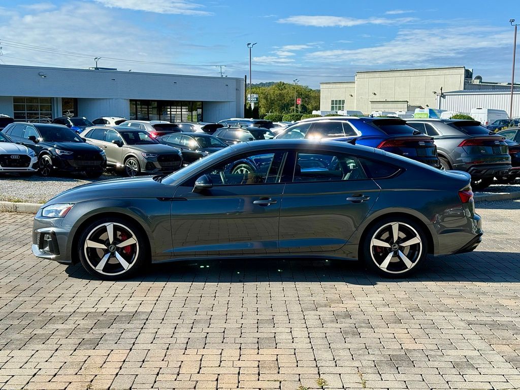 2023 Audi A5 45 S line Premium Plus photo 4
