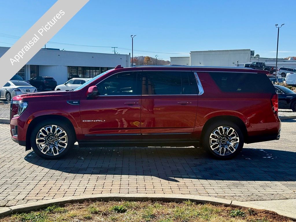 2023 Gmc Yukon XL Denali Ultimate photo 4