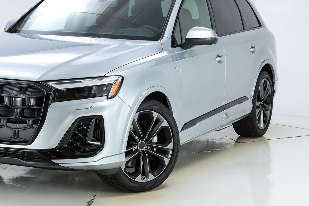New 2026 Audi Q7 SUV