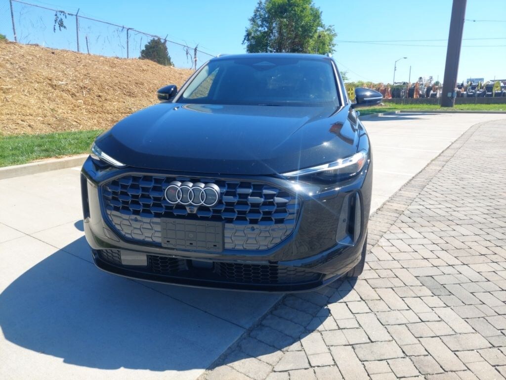 Used 2025 Audi Q5 2.0T Premium Plus SUV