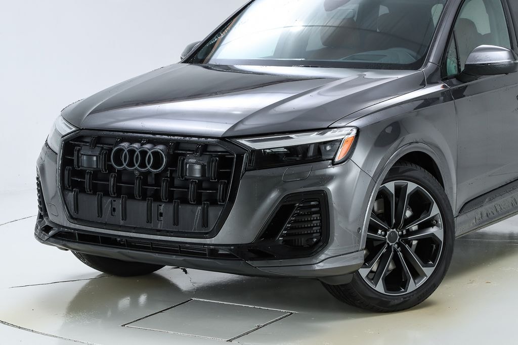 New 2026 Audi Q7 55 Prestige SUV