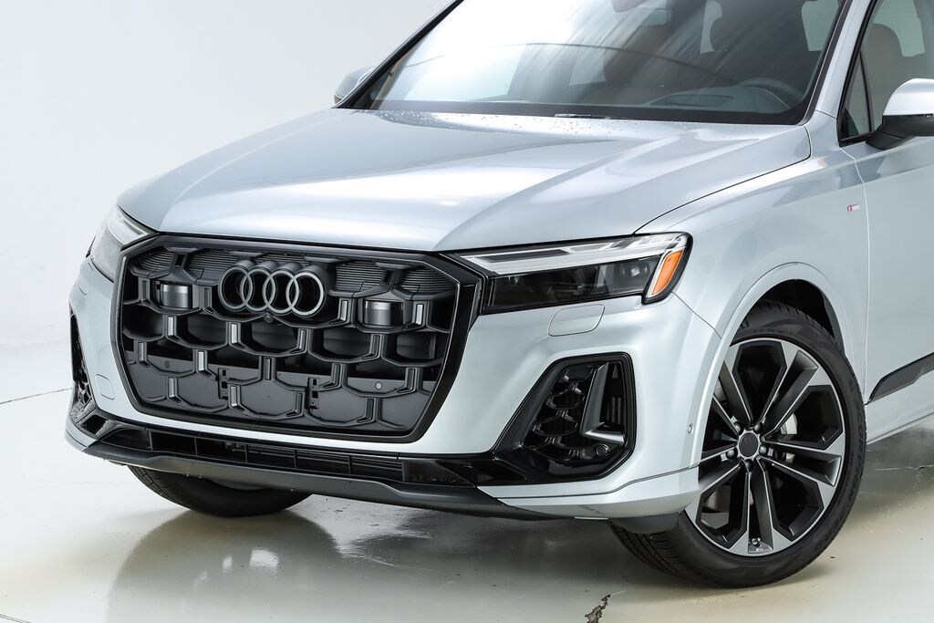 New 2026 Audi Q7 SUV