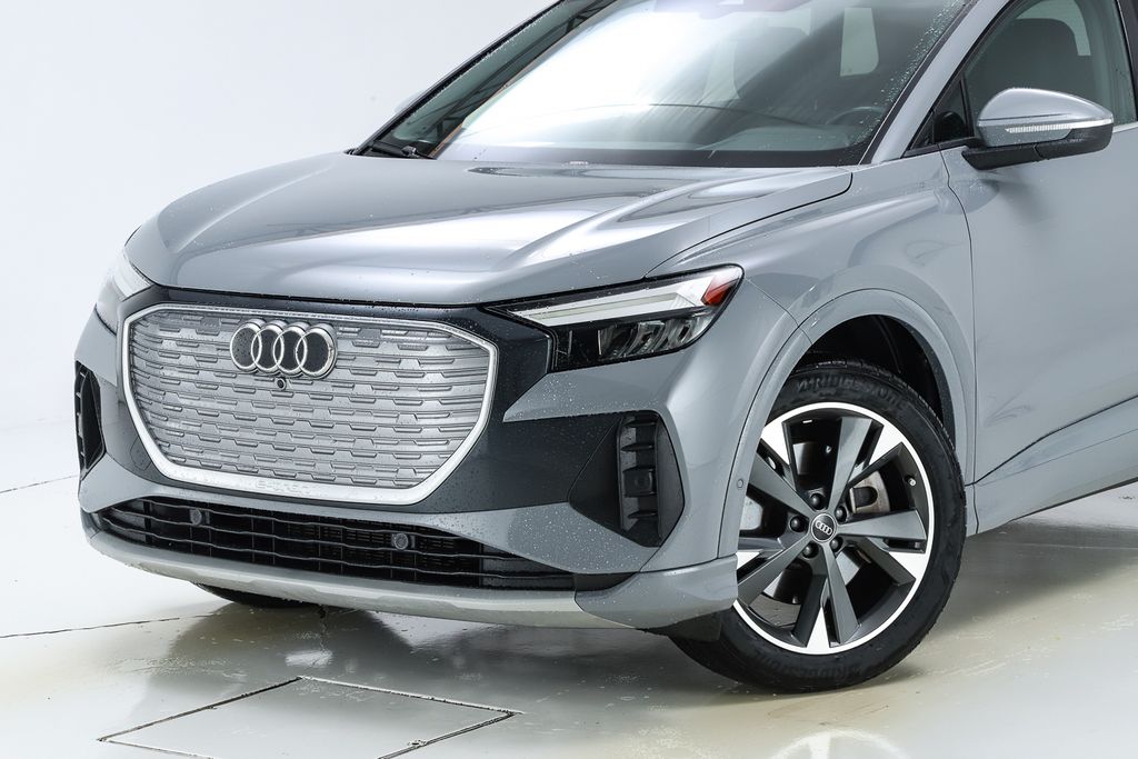 Used 2022 Audi Q4 e-tron Premium Plus with VIN WA1H2BFZ3NP052598 for sale in Knoxville, TN