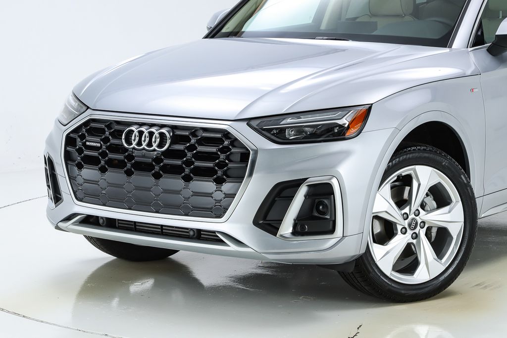Used 2025 Audi Q5 Premium Plus with VIN WA1EAAFY3S2014014 for sale in Knoxville, TN