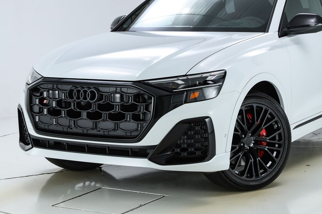 New 2026 Audi SQ8 SUV