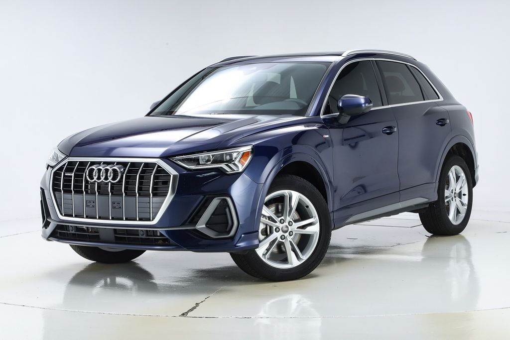 2024 Audi Q3 Premium Plus S line photo 4