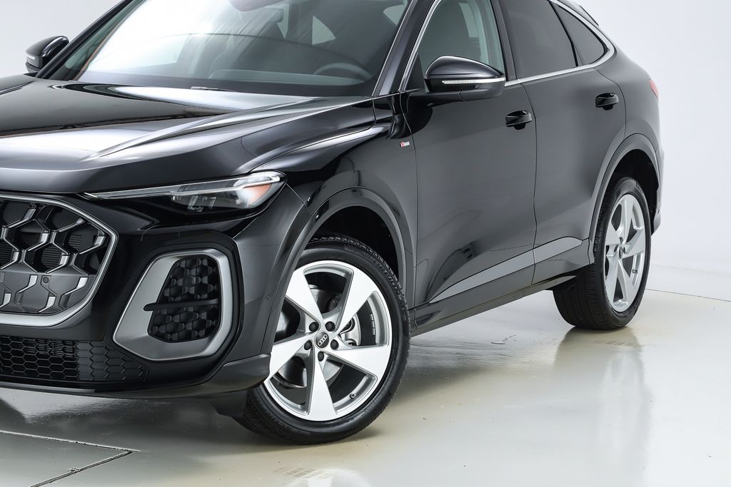 2025 Audi Q5 2.0T Premium Plus photo 2