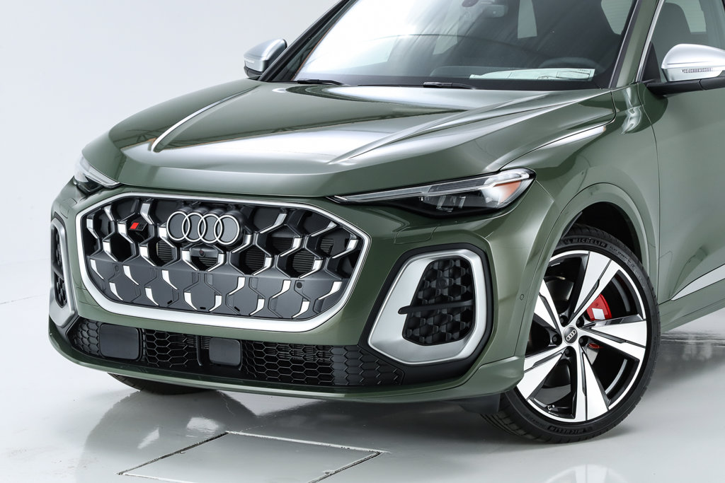 New 2026 Audi SQ5 SUV