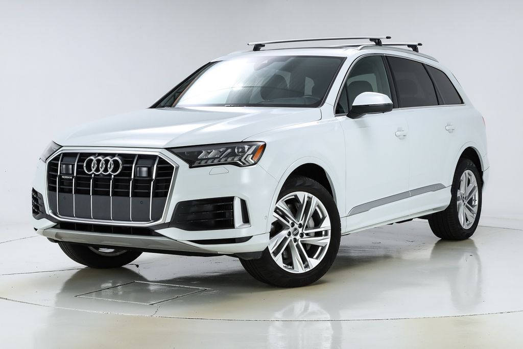 2022 Audi Q7 55 Prestige photo 4