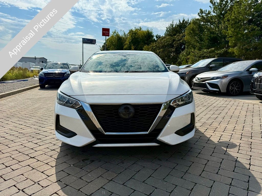 2022 Nissan Sentra SV photo 2