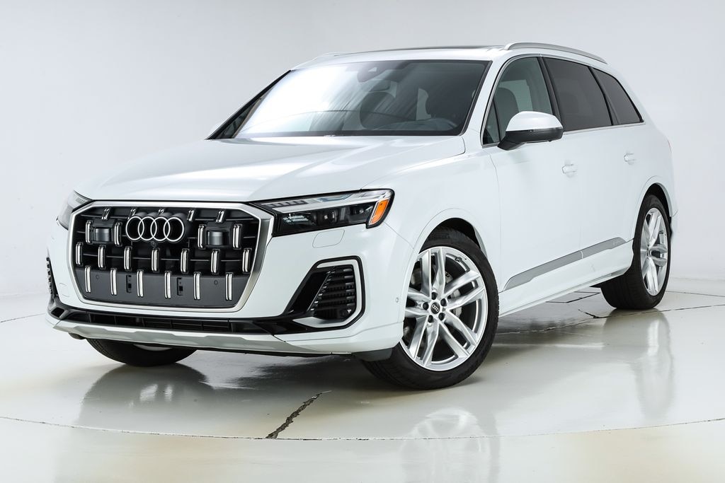 Used 2025 Audi Q7 55 Prestige SUV