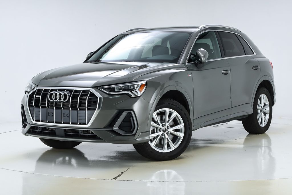 2024 Audi Q3 Premium Plus S line photo 4