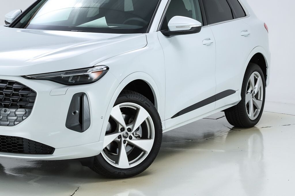 New 2025 Audi All-new Q5 2.0T Premium Plus SUV