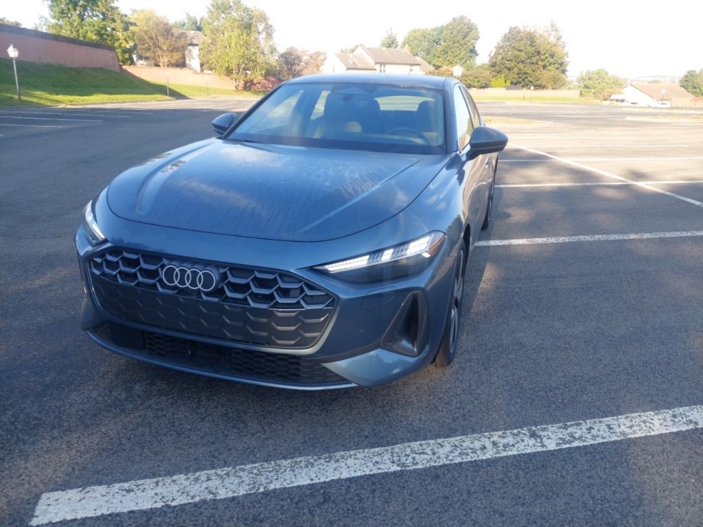 2025 Audi A5 2.0T Prestige photo 2