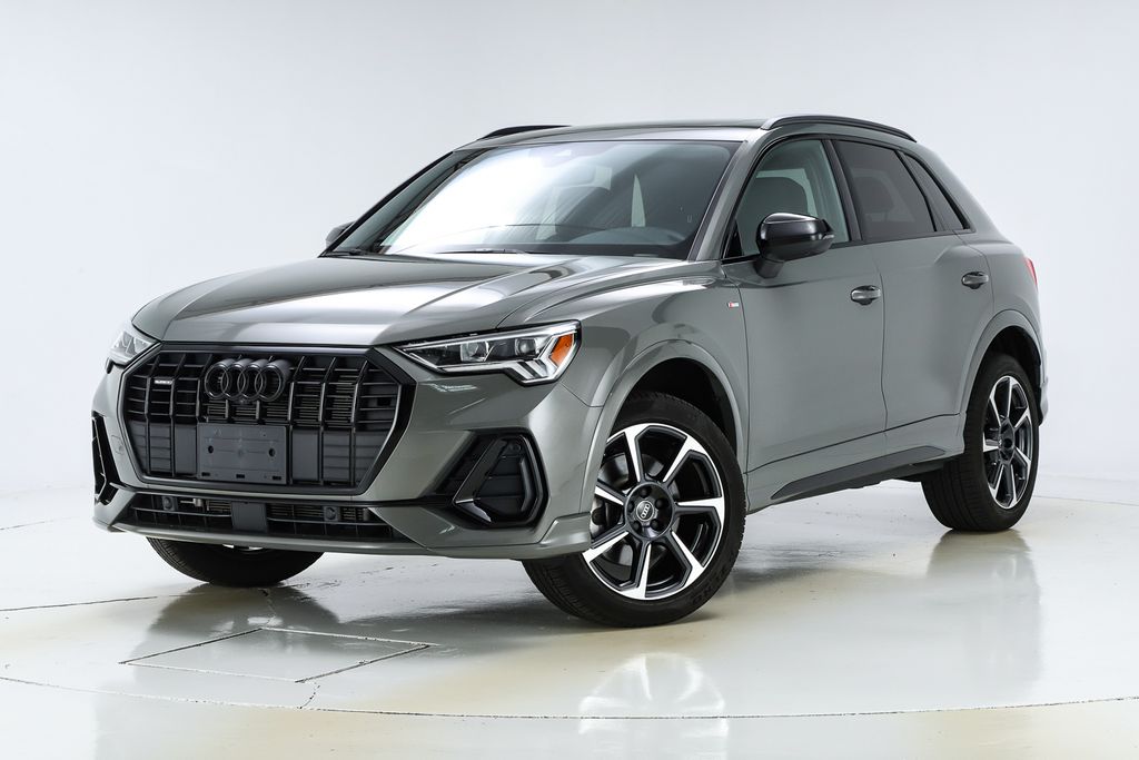 2025 Audi Q3 Premium Plus S line photo 4