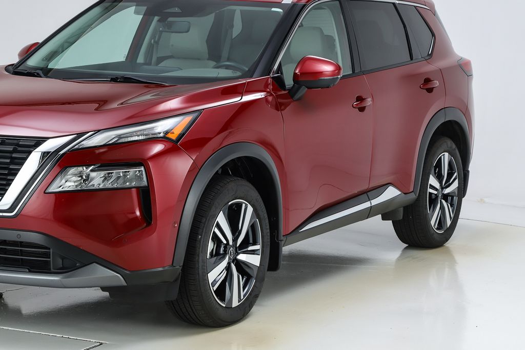 2023 Nissan Rogue SL photo 3
