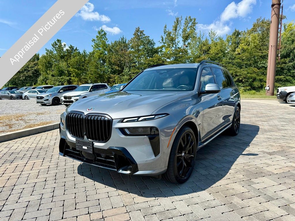 2024 Bmw X7 xDrive40i photo 2