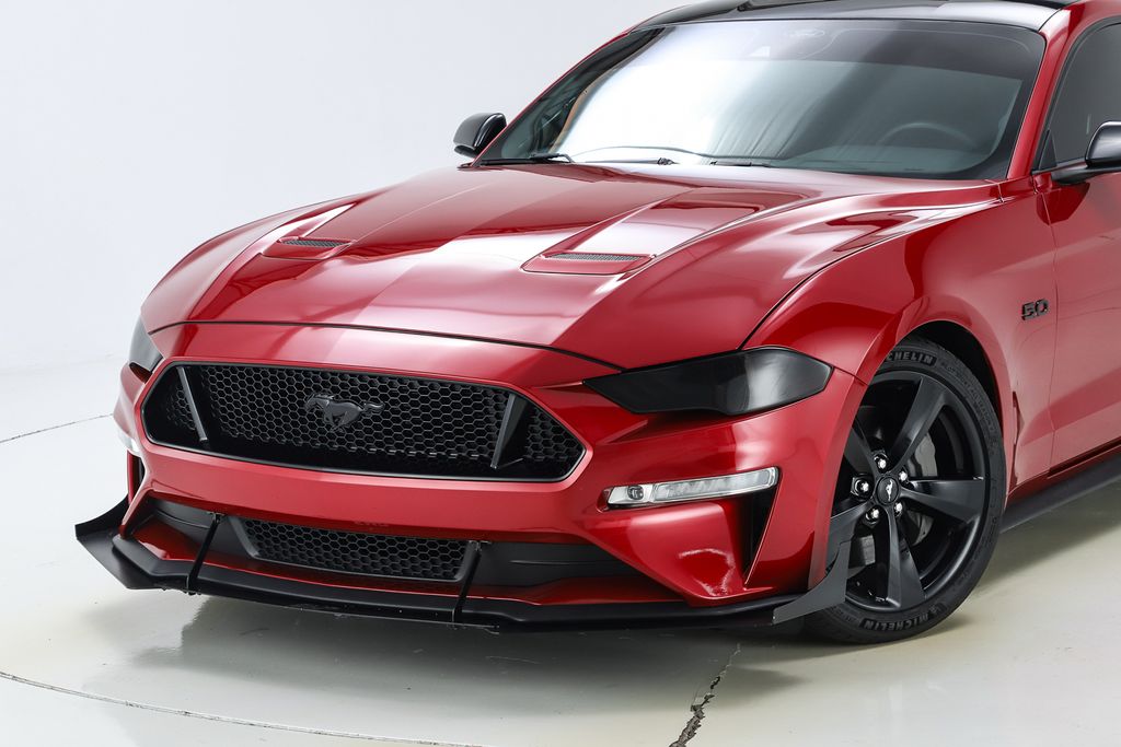 2021 Ford Mustang GT photo 2