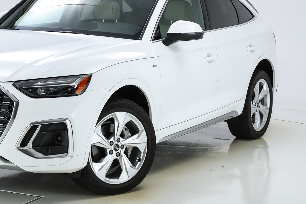 2024 Audi Q5 Sportback 45 S line Premium photo 3