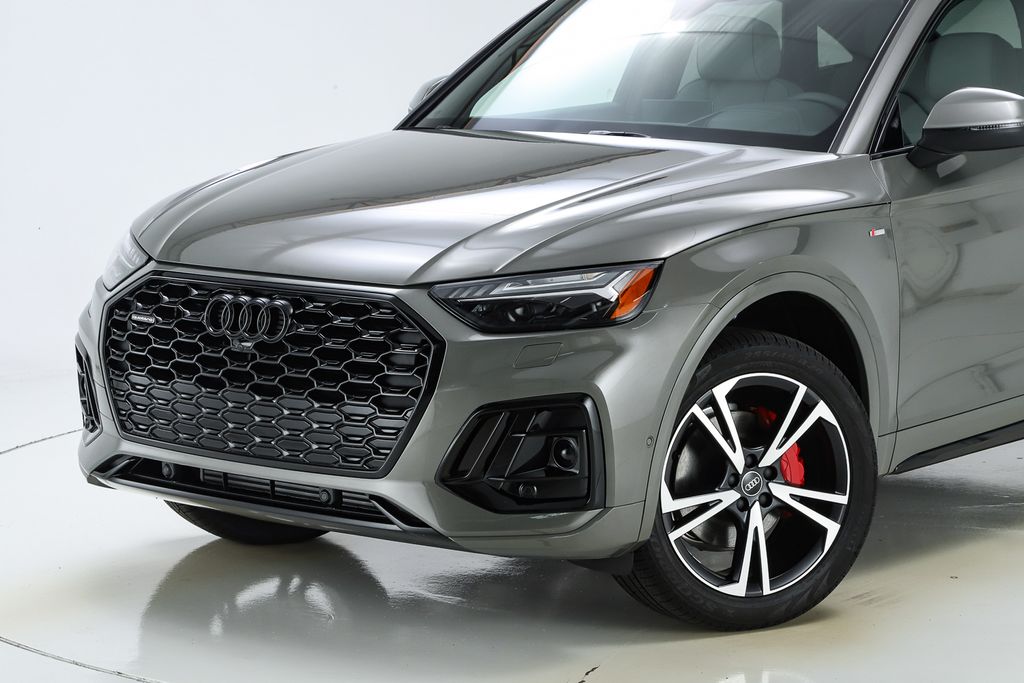Used 2025 Audi Q5 Sportback Prestige with VIN WA16AAFY2S2059613 for sale in Knoxville, TN