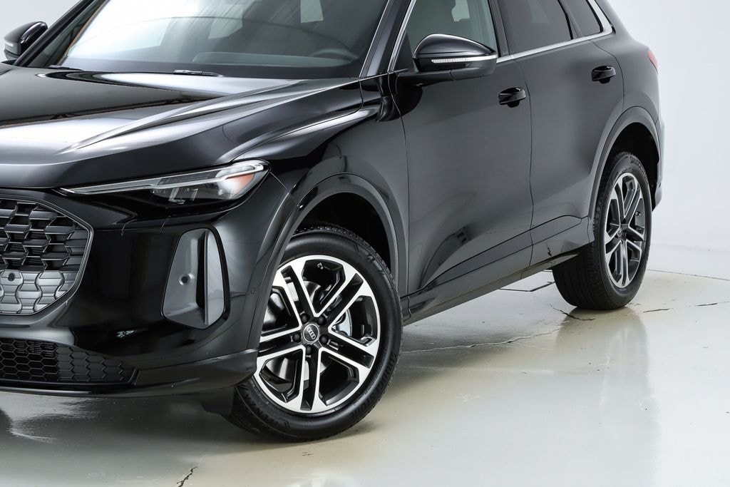 Used 2025 Audi Q5 2.0T Premium Plus SUV