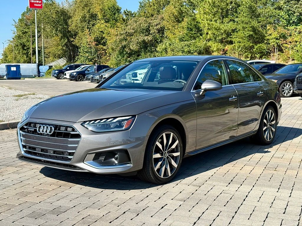 2022 Audi A4 40 Premium Plus photo 3