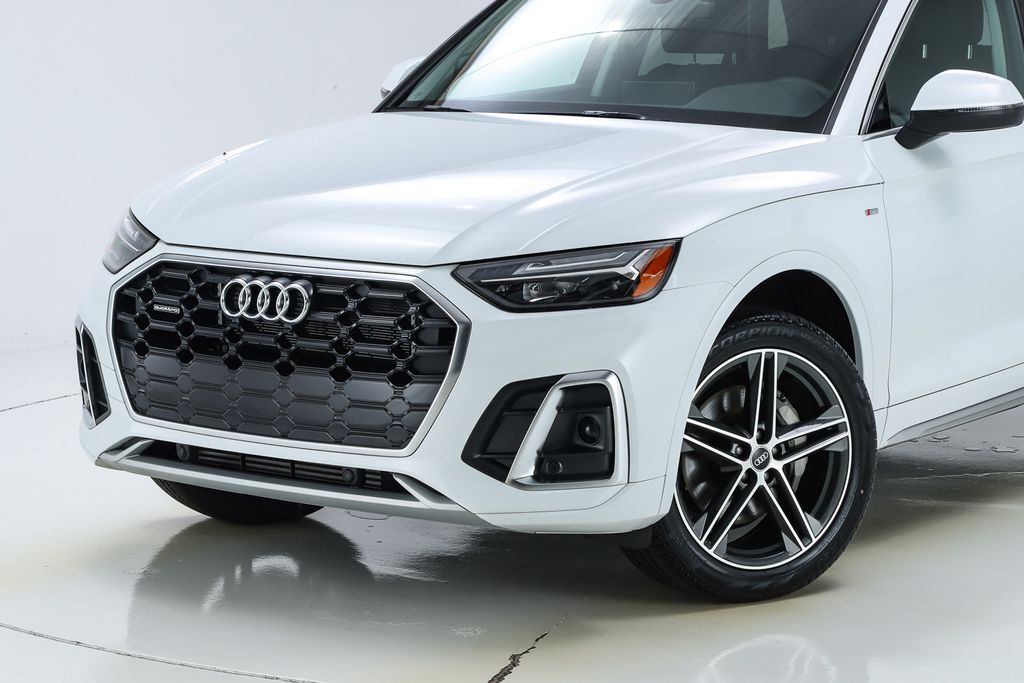 2025 Audi Q5 55 Premium S line photo 2