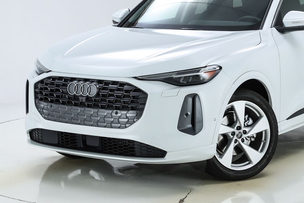 2025 Audi Q5 2.0T Prestige Premium photo 2
