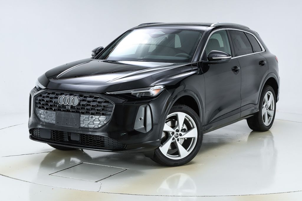 2025 Audi New Q5 Premium Plus's photo