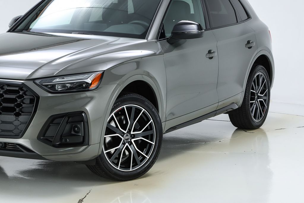 2024 Audi SQ5 Premium Plus photo 3