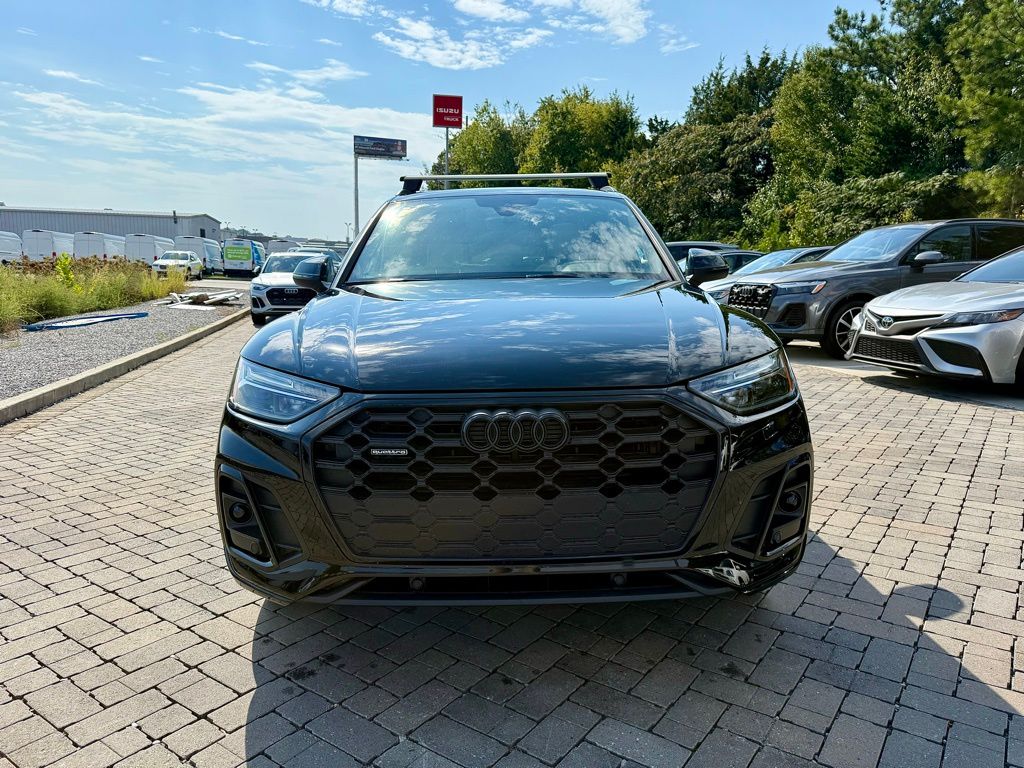 2025 Audi Q5 45 S line Premium photo 2