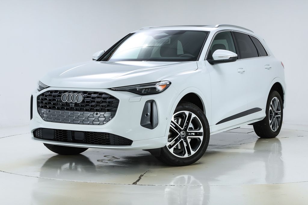 2025 Audi Q5 2.0T Premium Plus photo 2