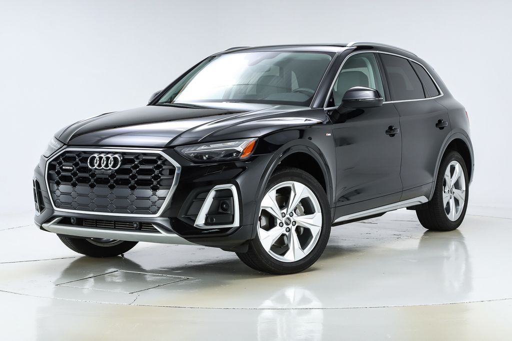 2022 Audi Q5 45 S line Prestige Premium photo 4