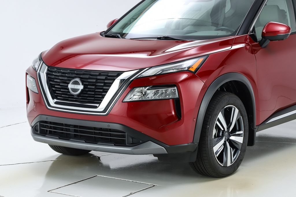 2023 Nissan Rogue SL photo 2